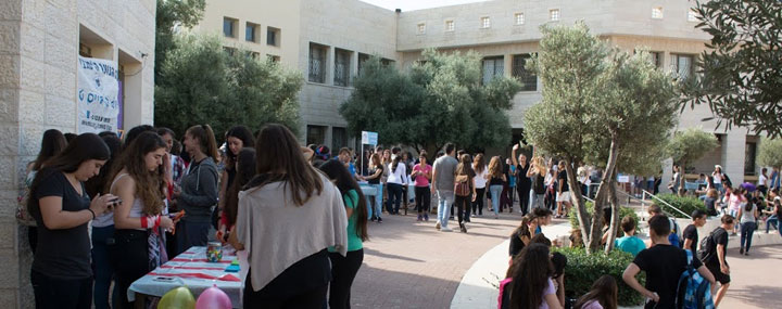 יום מוקד לחשיפת מקומות התנדבות בבתי הספר