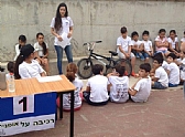 יום שיא בבי"ס רמז בנושא "הליכה בטוחה בדרכים"