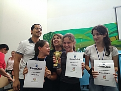 זכייה לתלמידת בי"ס יפה נוף בתחרות מחוזית לאיות באנגלית