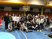 תלמידי חט"ב "בר לב" תורמים לקהילה
