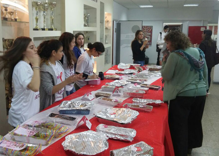 יום המעשים הטובים בקריית החינוך השש שנתית "העמית" מקיף ג`