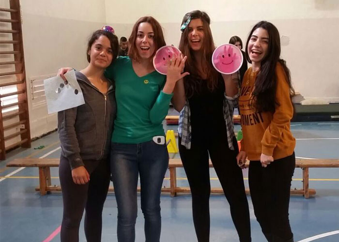 יום המעשים הטובים בקריית החינוך ע"ש יגאל אלון מקיף ו`