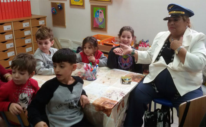 יום המעשים הטובים בגן "ארץ הצבר"